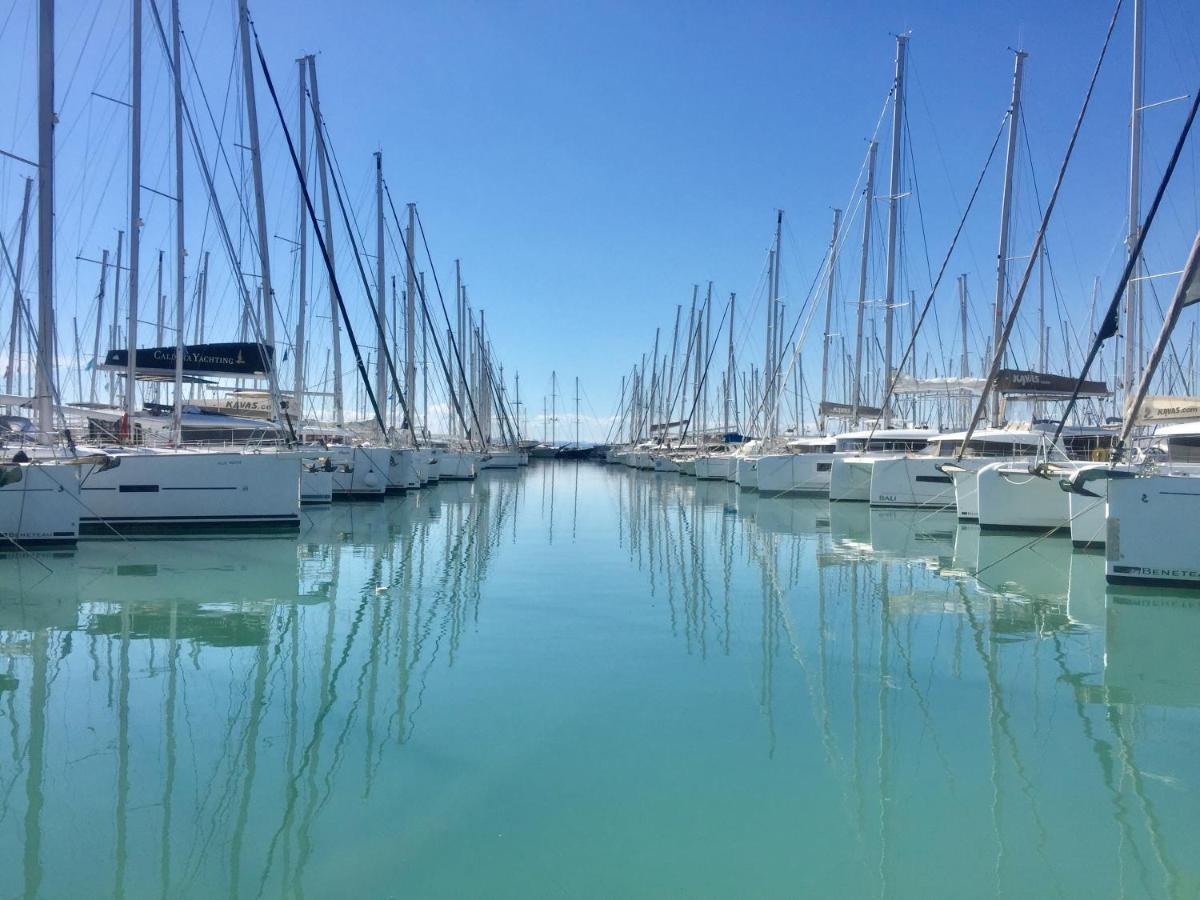 Mon Apartment Edem Beach Faliro Ateny Zewnętrze zdjęcie